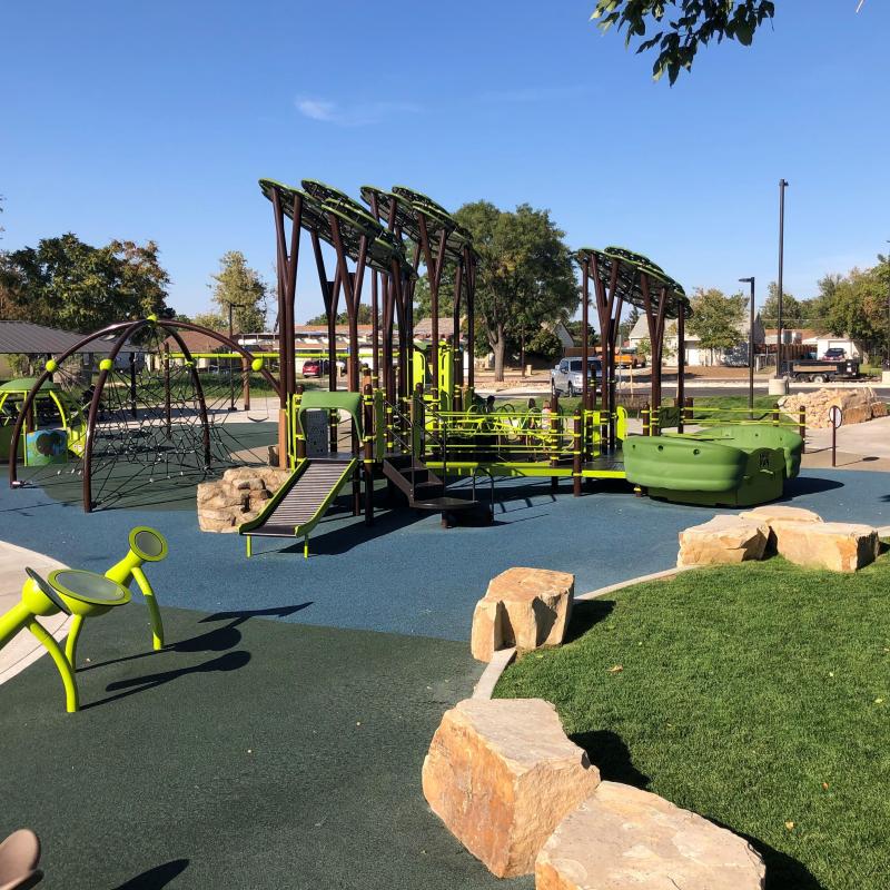 Nature Playground at Veteran's Memorial Park. Photo by Christy Schaefer, slidesandsunshine.com.